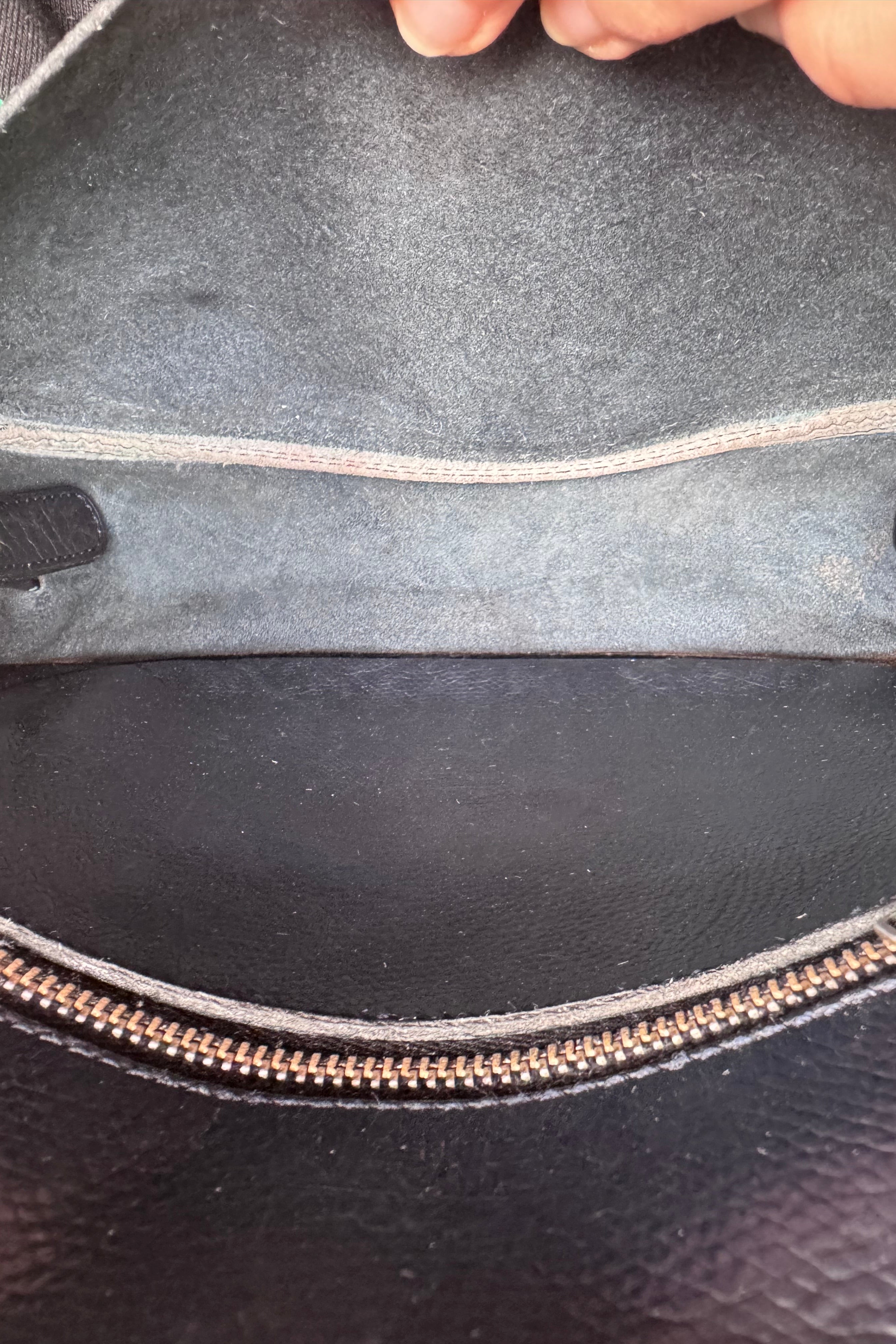 Marine 80's crossbody