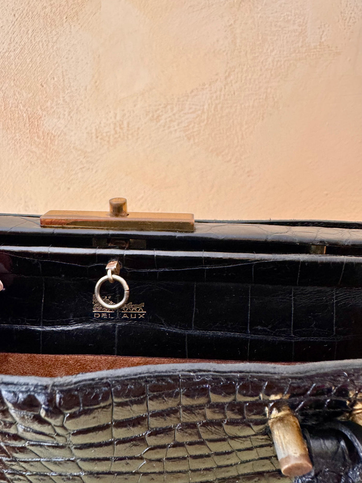 60’s Croco Top handle