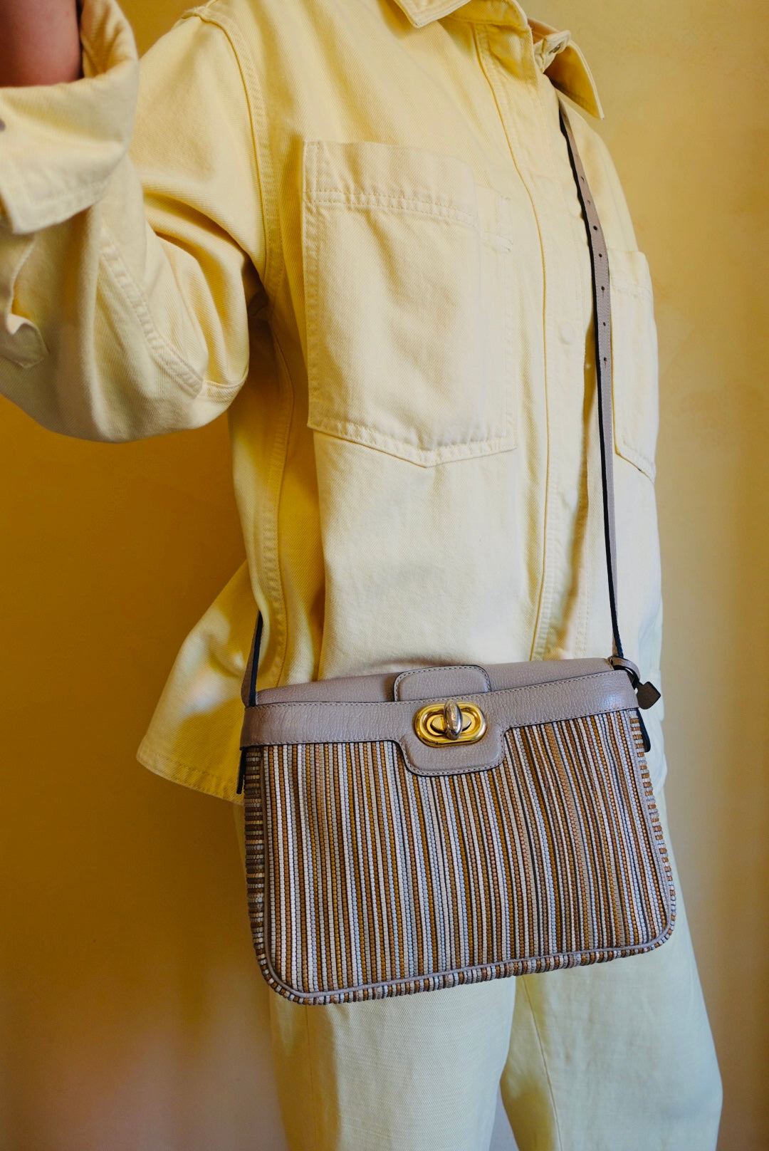 Beige tdc trunlock
