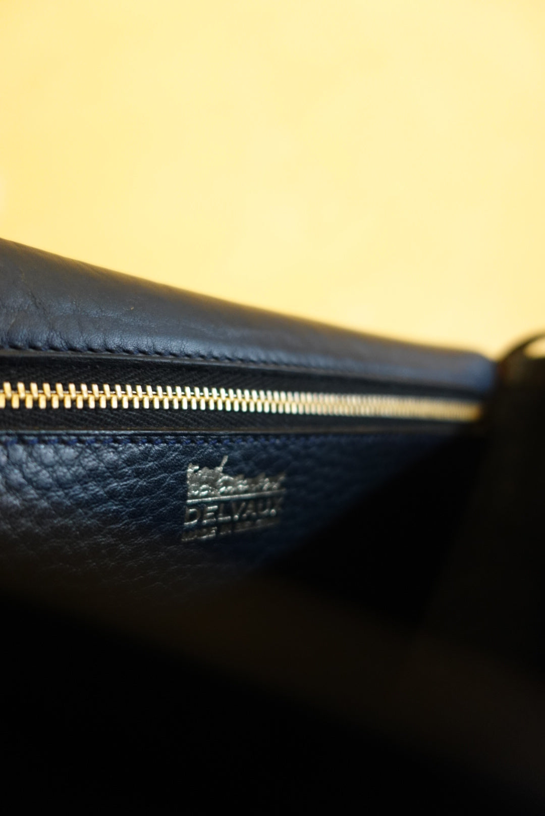 80's Crossbody Marine