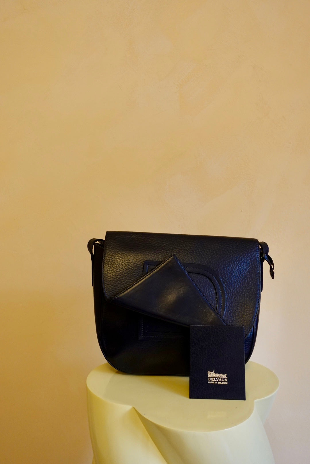 80's Crossbody Marine