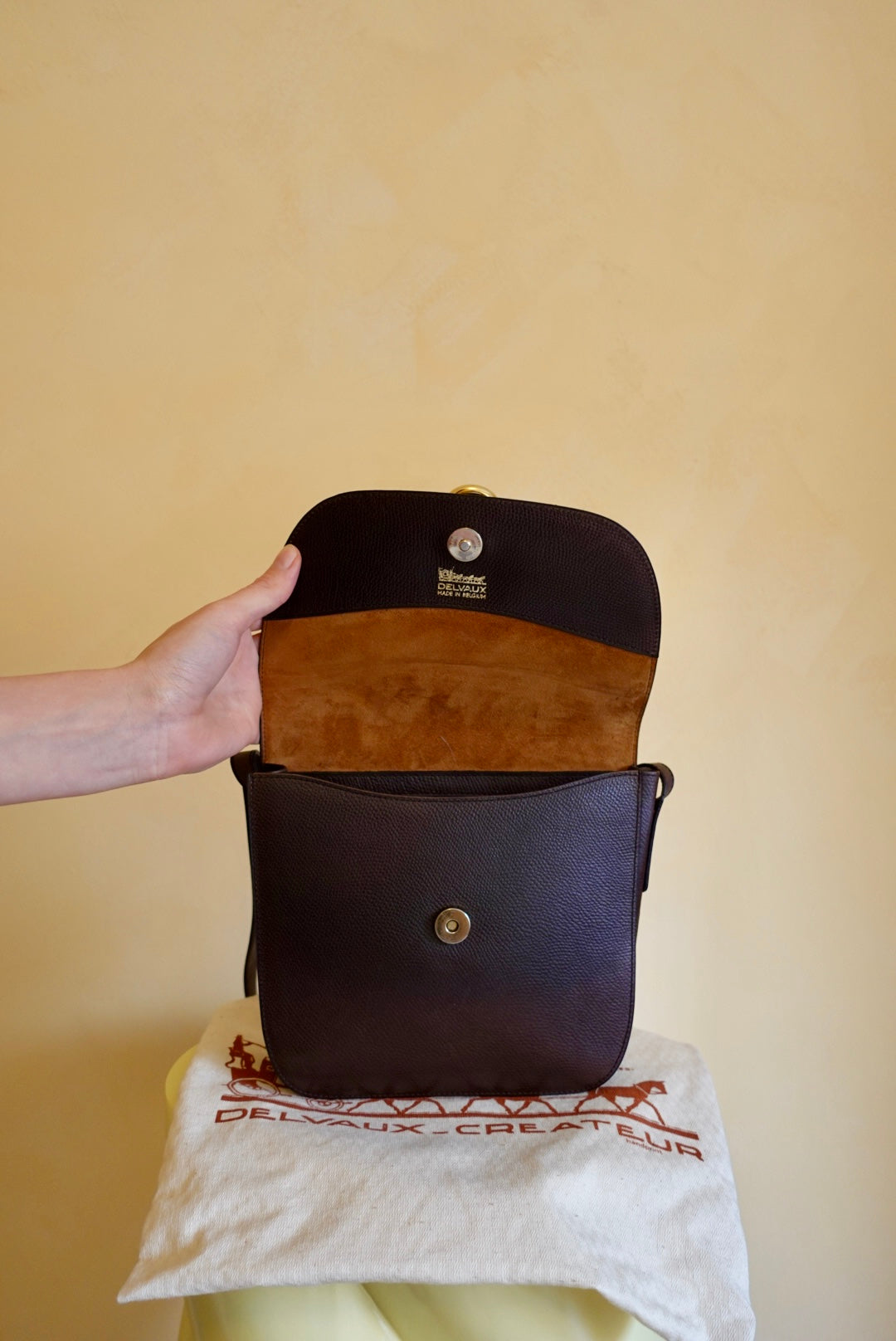 80's Crossbody