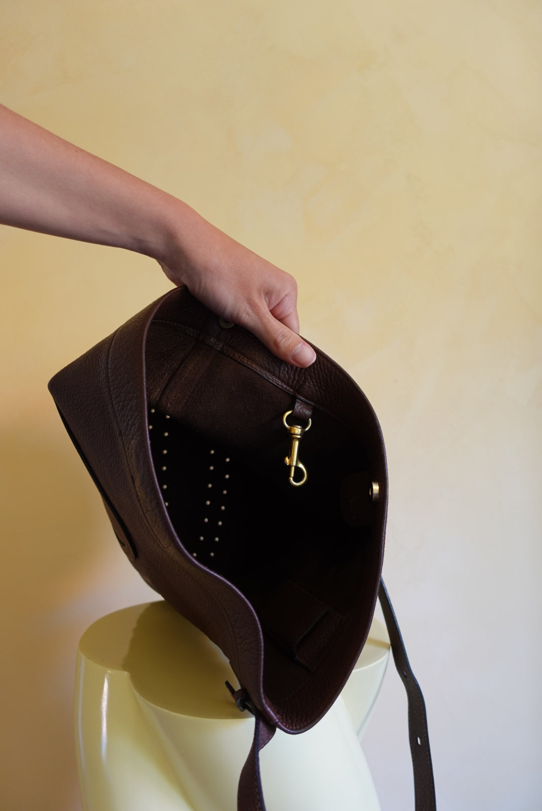 Le Pin + Raphia + Monocle