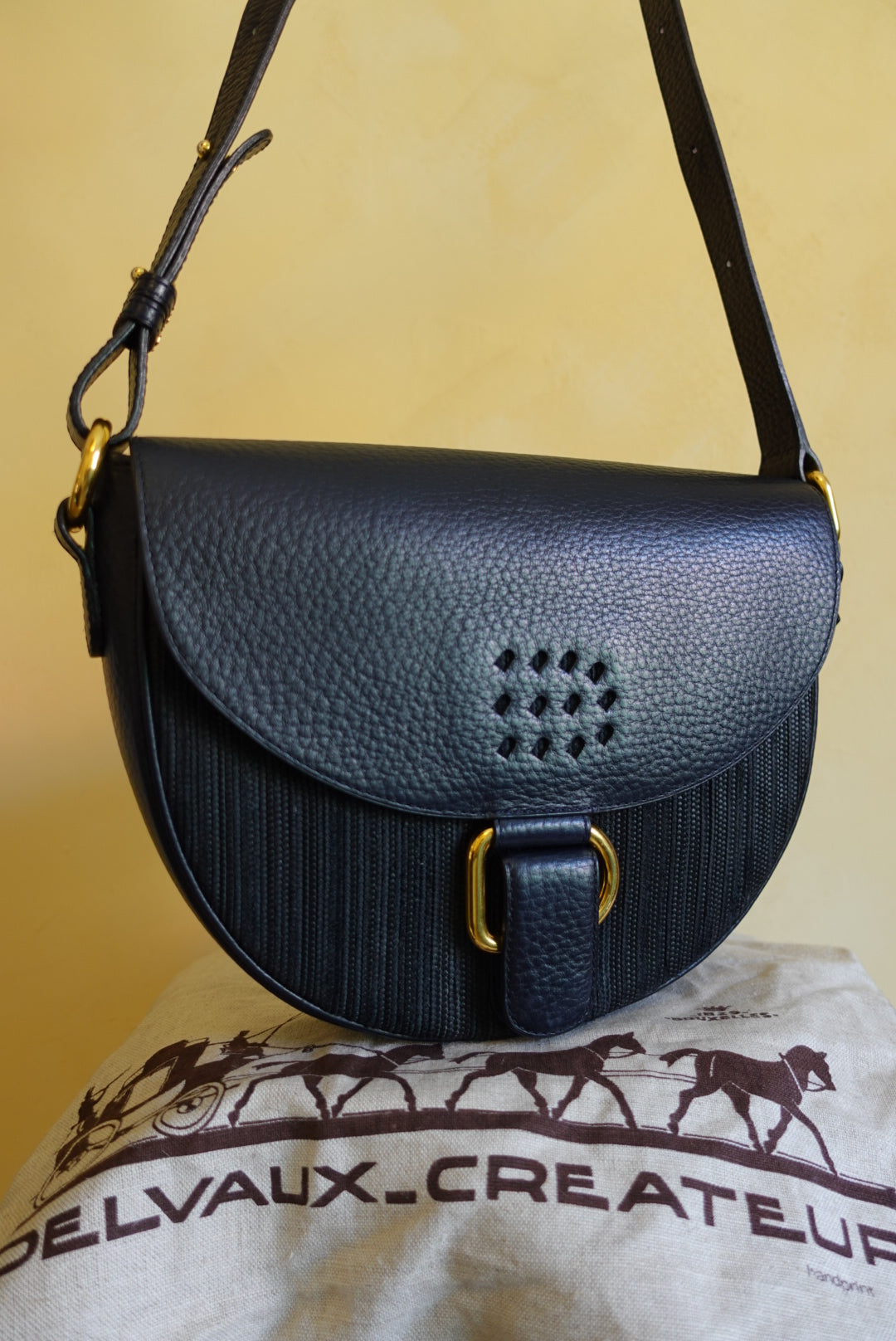 Marine tdc crossbody